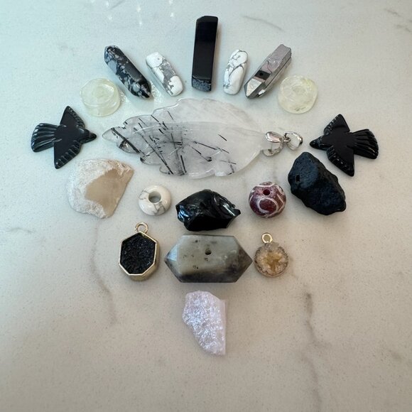 Natural Stone and Crystal Pendant Lot - Picture 16 of 16